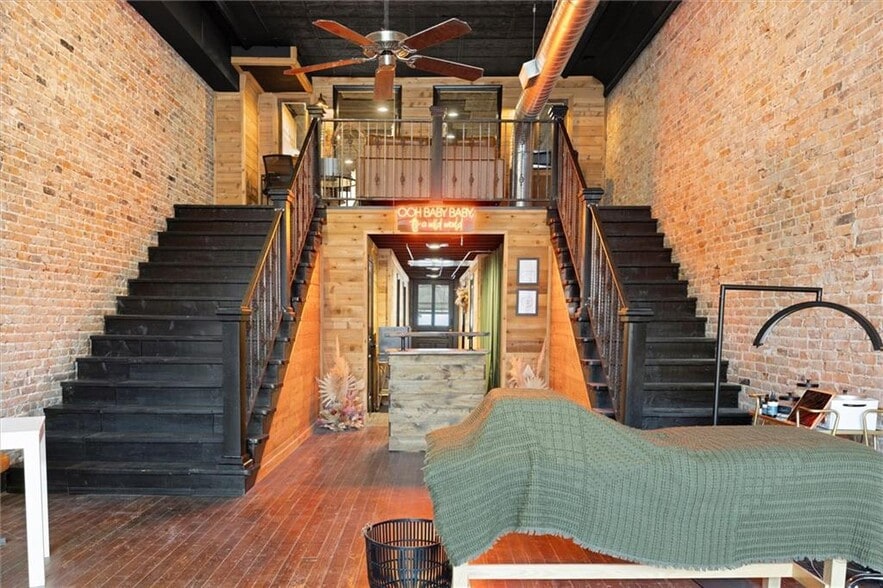 More Photos Of 104-106 W Pearl St, Harrisonville Freestanding For Sale