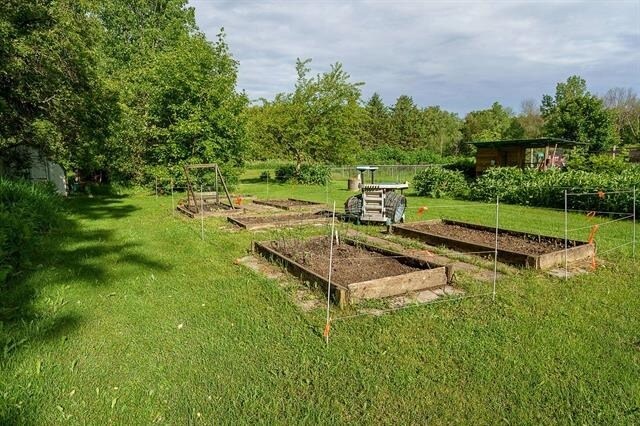 More Photos Of 3900 Cedar Ct, Suamico Daycare Center For Sale