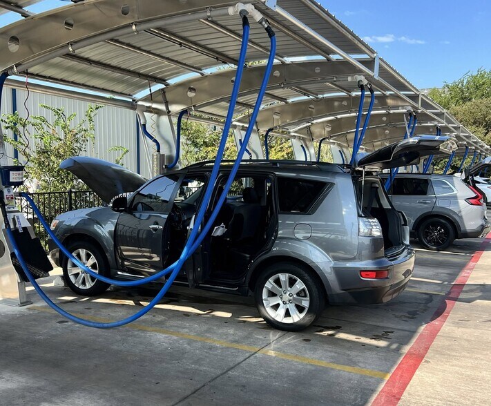 More Photos Of 6570 Babcock Rd, San Antonio Carwash For Sale