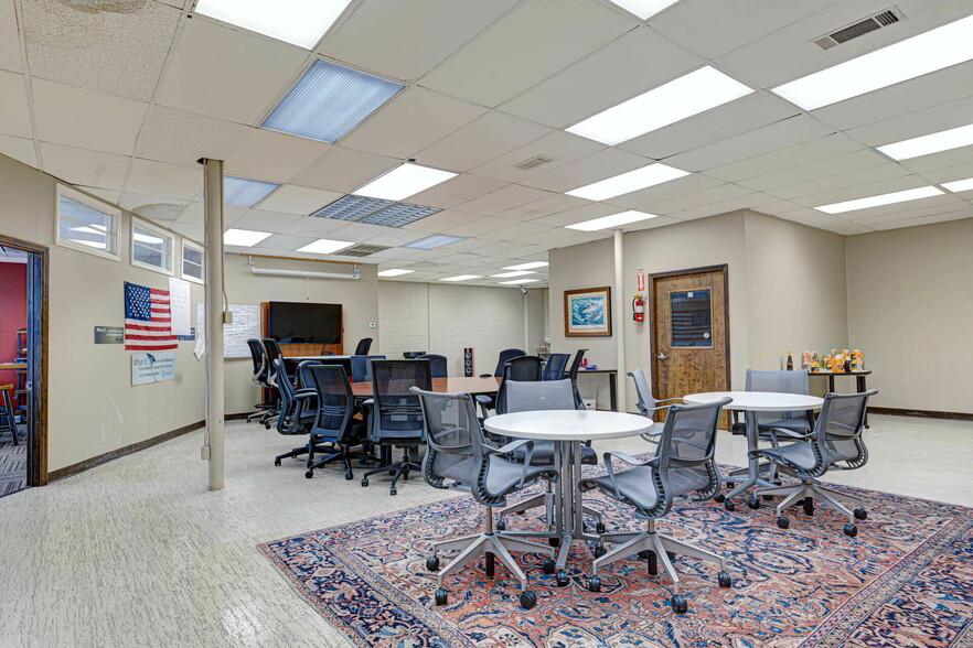 More Photos Of 1323 11th Ave, Columbus Industrial For Sale