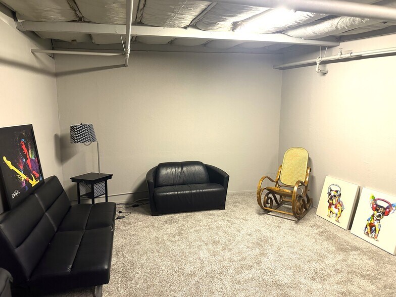 More Photos Of 3250 Monier Cir, Rancho Cordova Manufacturing For Lease