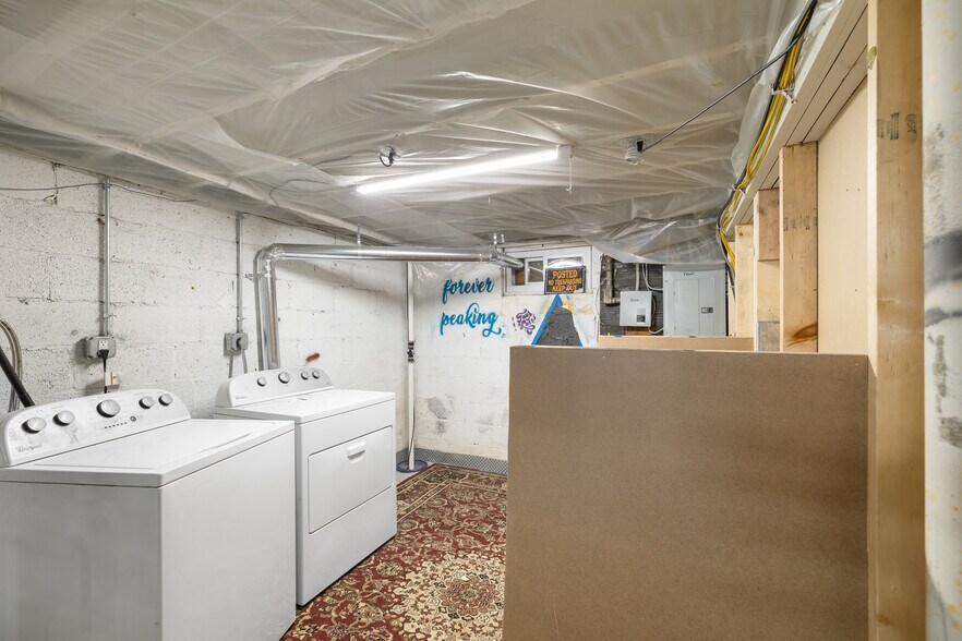 More Photos Of 22 Leonard St, Norwalk Storefront Retail Office For Sale