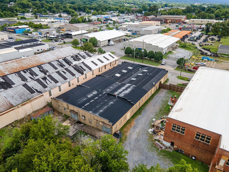 More Photos Of 2305 E 28th St, Chattanooga Industrial For Sale