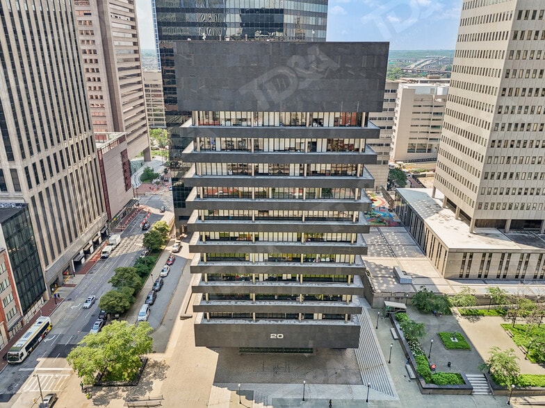 More Photos Of 20 S Charles St, Baltimore Office For Lease