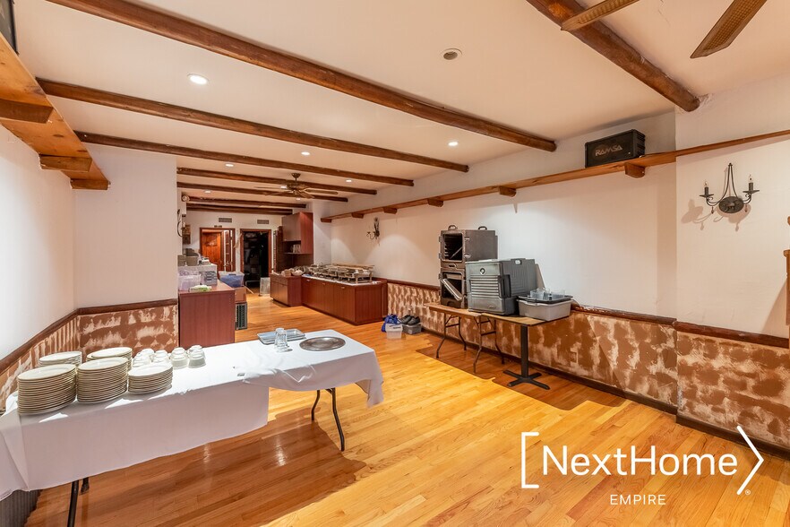 More Photos Of 34-10 31st Ave, Long Island City General Retail For Sale