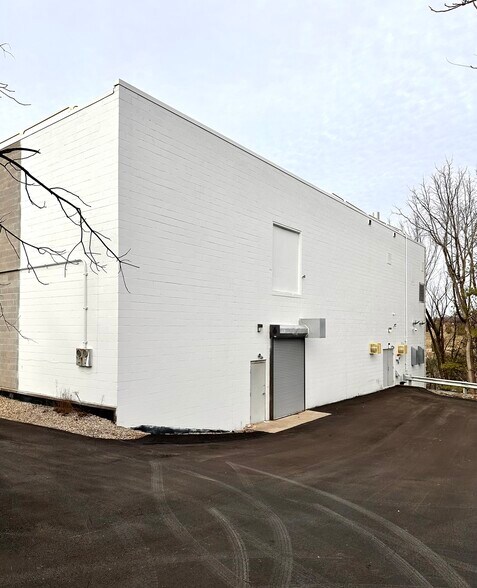 More Photos Of 600 Boyce Rd, Pittsburgh Food Processing For Sale