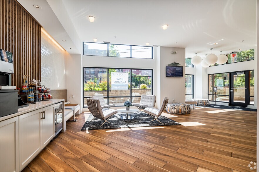 More Photos Of 2800 Franklin Blvd, Cleveland Apartments For Lease