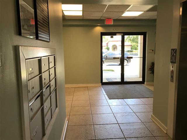 More Photos Of 150 Southpark Blvd, Saint Augustine Medical For Lease
