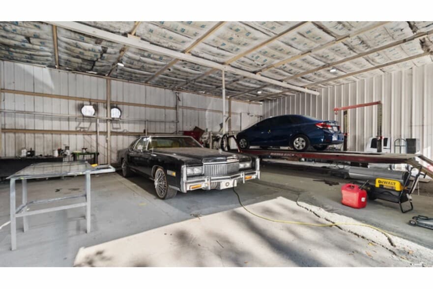 More Photos Of 7215 N Shepherd Dr, Houston Auto Repair For Sale
