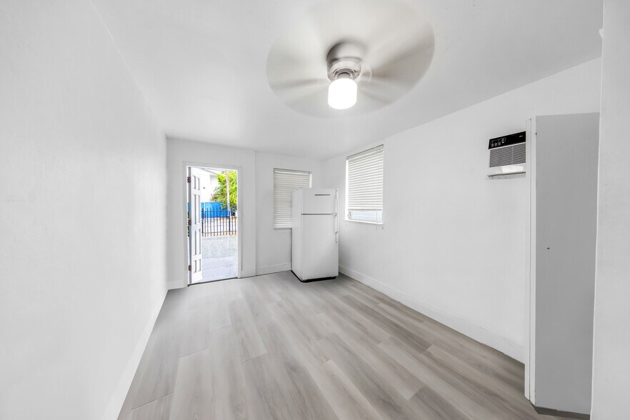 More Photos Of 943 SW 9th Ave, Miami Apartments For Sale