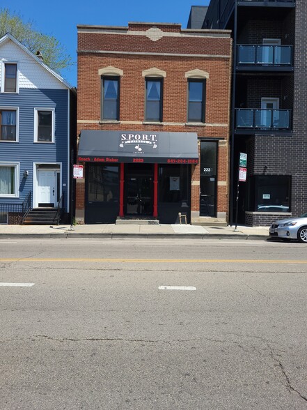 Primary Photo Of 2223 N Clybourn Ave, Chicago Storefront Retail Residential For Lease