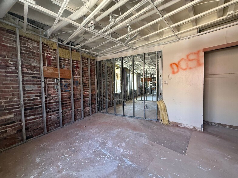 More Photos Of 237 48th St & 4710 Locust st, Philadelphia Land For Sale
