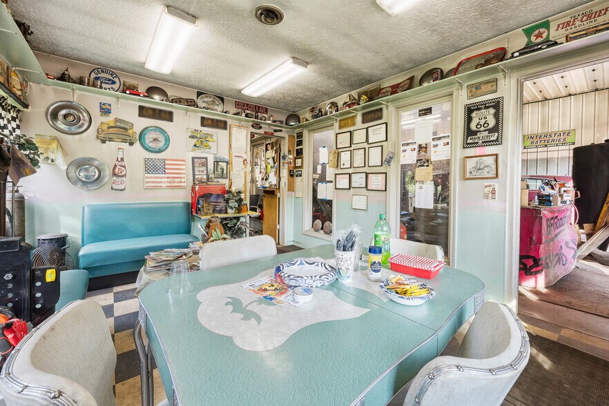 More Photos Of 688 Frey Rd, Macedon General Retail For Sale