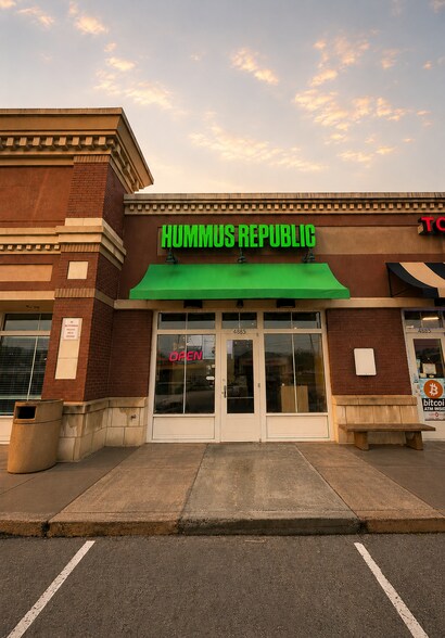 Primary Photo Of 4885 N Broadway St, Knoxville Storefront For Sale