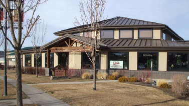 Primary Photo Of 170 SW Scalehouse Loop, Bend Showroom For Lease