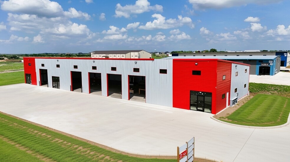 More Photos Of Building 1, 8137 Florance Rd, Northlake Light Distribution For Sale