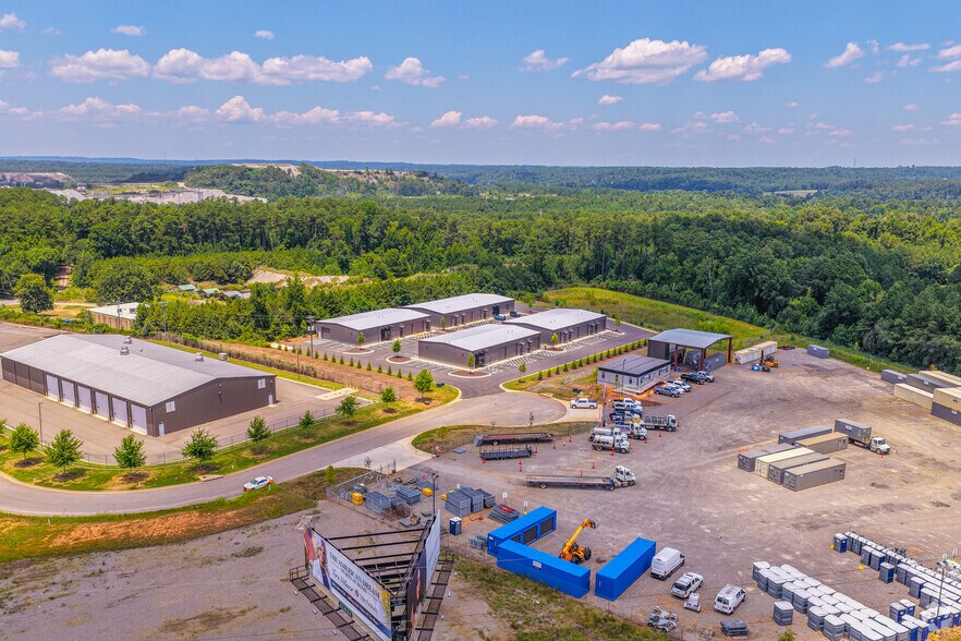 More Photos Of 135 Trade Center Court, Augusta Warehouse For Lease