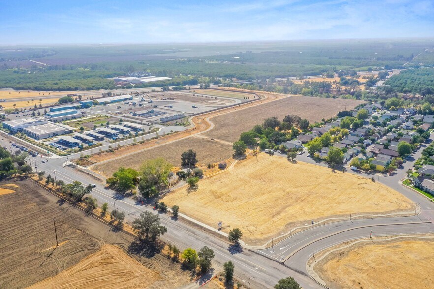 More Photos Of 800 East Grant Ave & Hwy 128, Winters Land For Sale