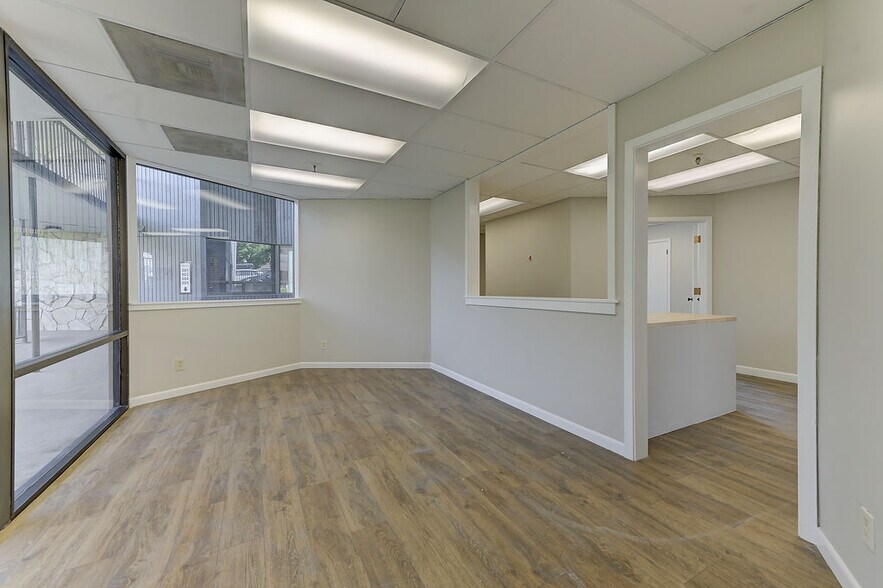 More Photos Of 777 N 500 W, Provo Medical For Lease