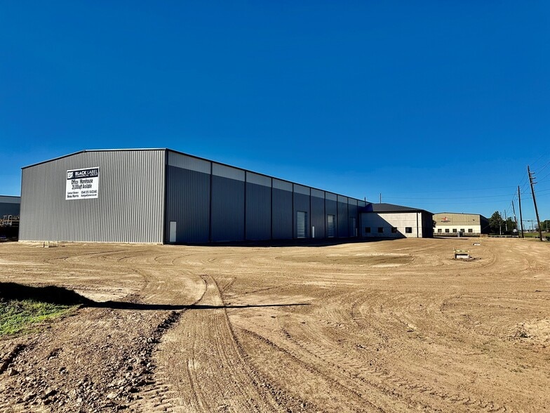 More Photos Of 1520 FM 1960 Pky, Houston Manufacturing For Sale