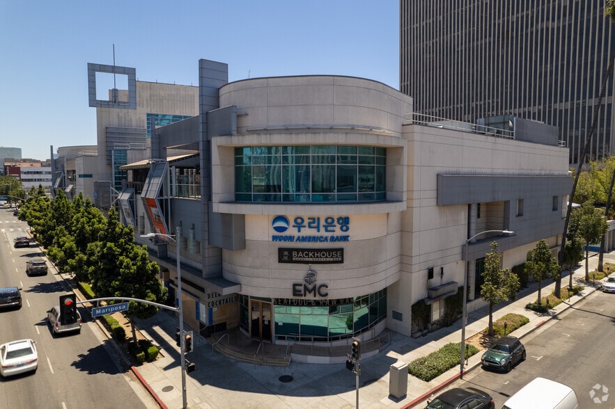 More Photos Of 3500 W 6th St, Los Angeles Storefront For Lease