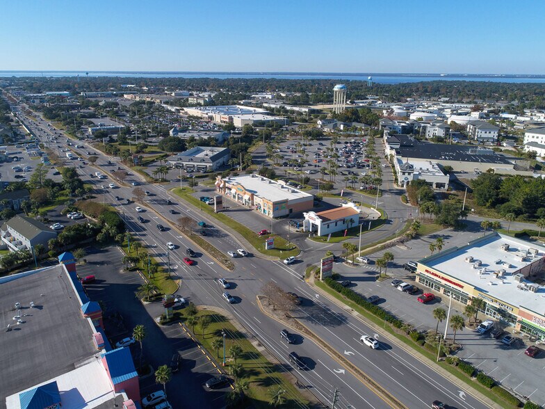 More Photos Of 981 Highway 98 Hwy E, Destin Unknown For Lease