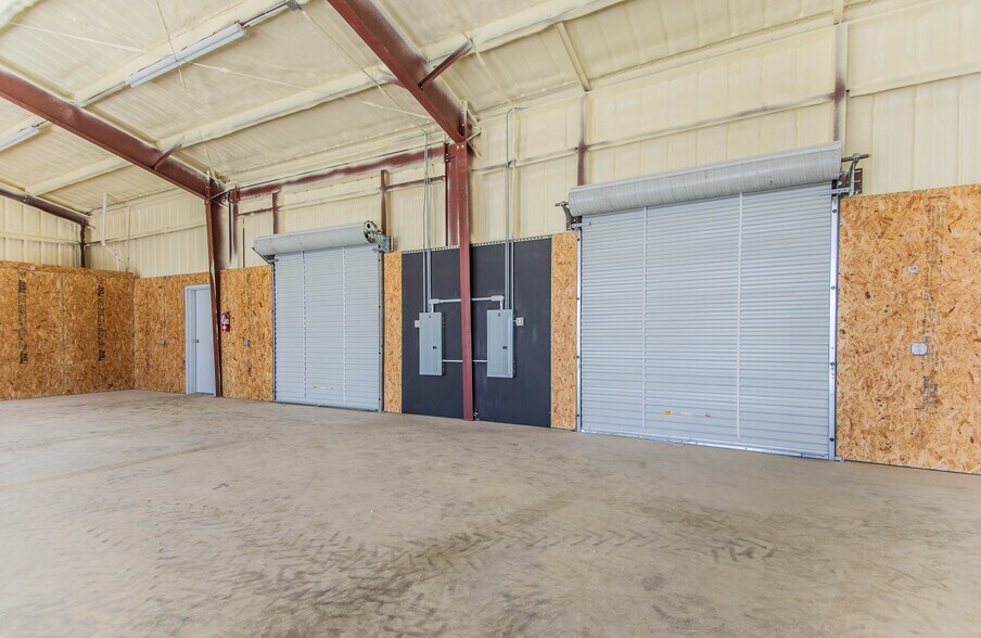 More Photos Of 803 S 2nd Ave, Mansfield Industrial For Sale