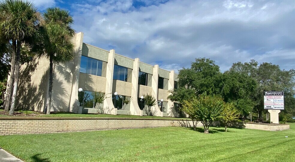 More Photos Of 5104 N Orange Blossom Trl, Orlando Office Residential For Lease