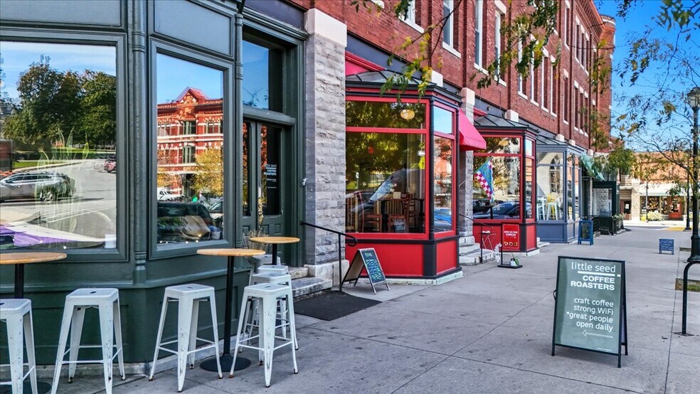 More Photos Of 10 Merchants Row, Middlebury Apartments For Sale