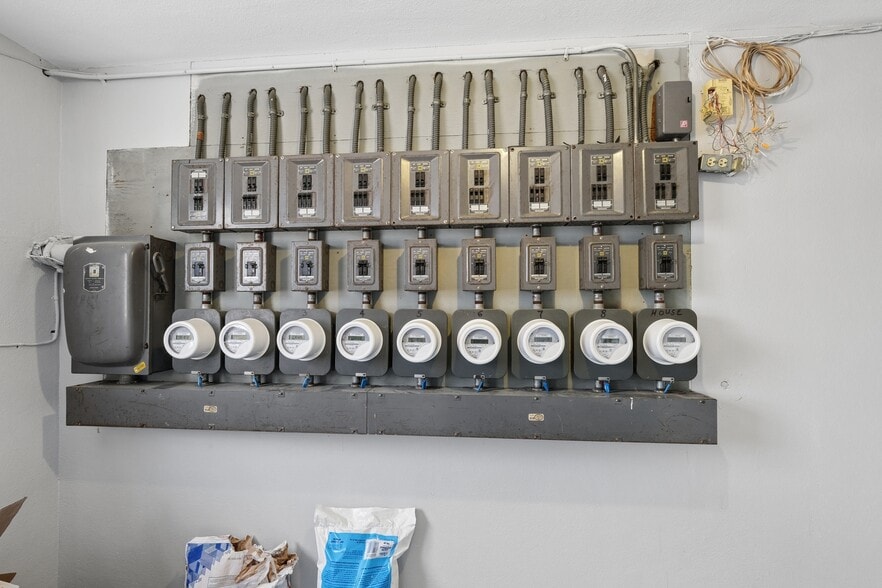 More Photos Of 4525 4th Ave S, Minneapolis Apartments For Sale