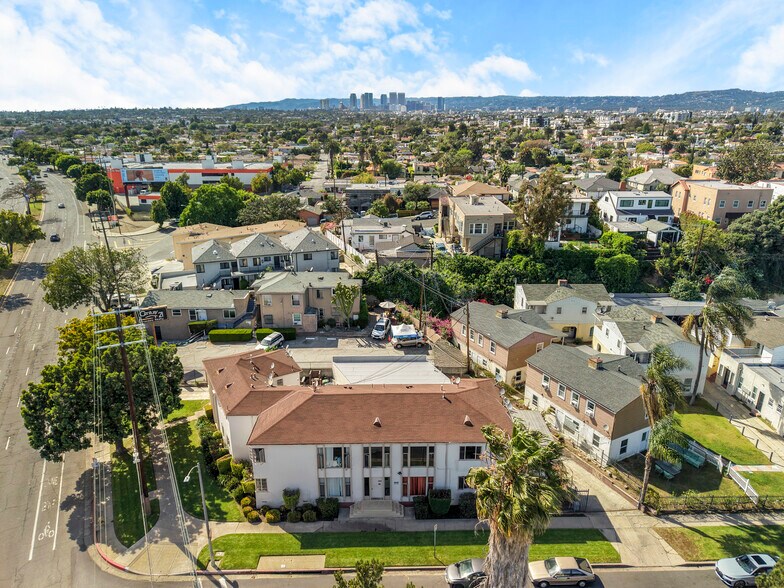 More Photos Of 1655 Carmona Ave, Los Angeles Multifamily For Sale