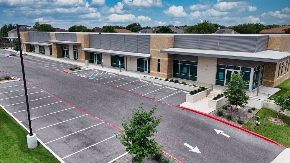 More Photos Of 18 Borgfeld Rd, Cibolo Storefront Retail Office For Lease