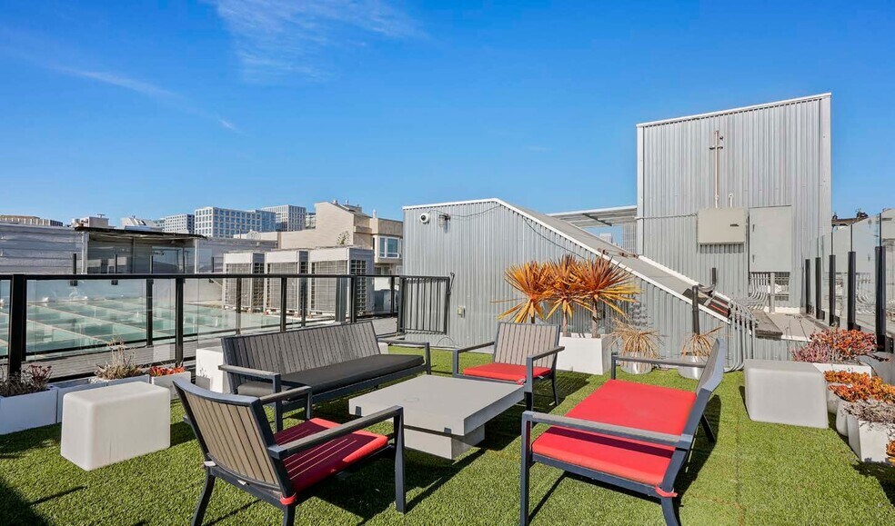 More Photos Of 255 9th St, San Francisco Office For Lease