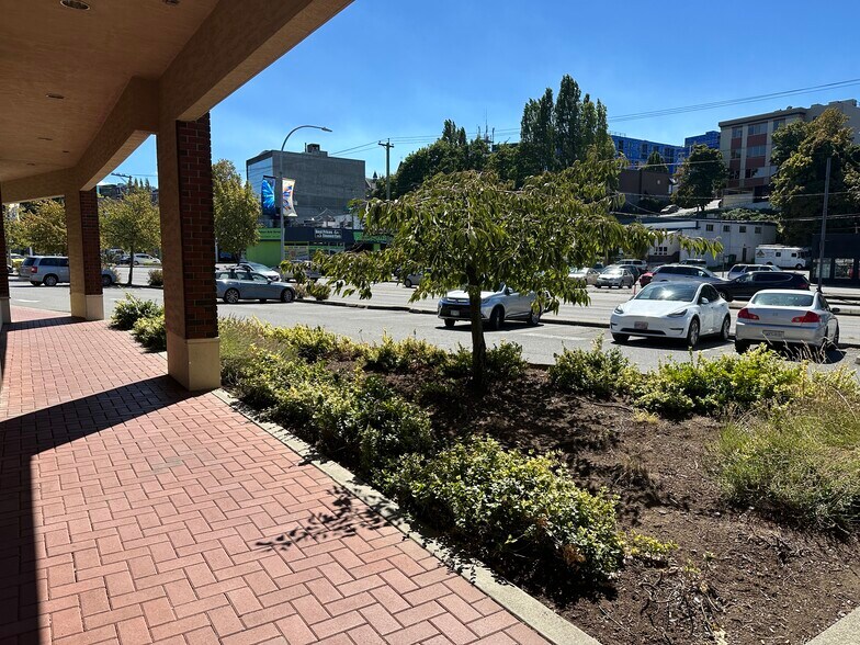 More Photos Of 140 Terminal Ave, Nanaimo General Retail For Lease