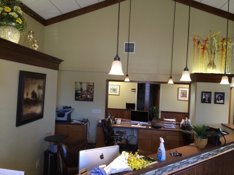 More Photos Of 4229 Frederick Ave, Saint Joseph Restaurant For Sale