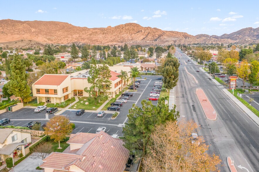 More Photos Of 5775 E Los Angeles Ave, Simi Valley Office For Lease