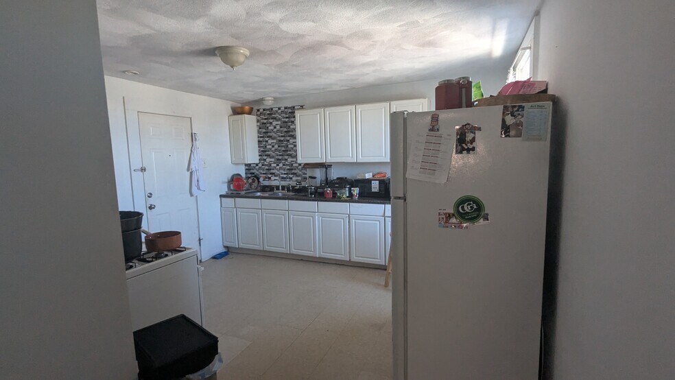 More Photos Of 15-17 Emmett St, Providence Apartments For Sale