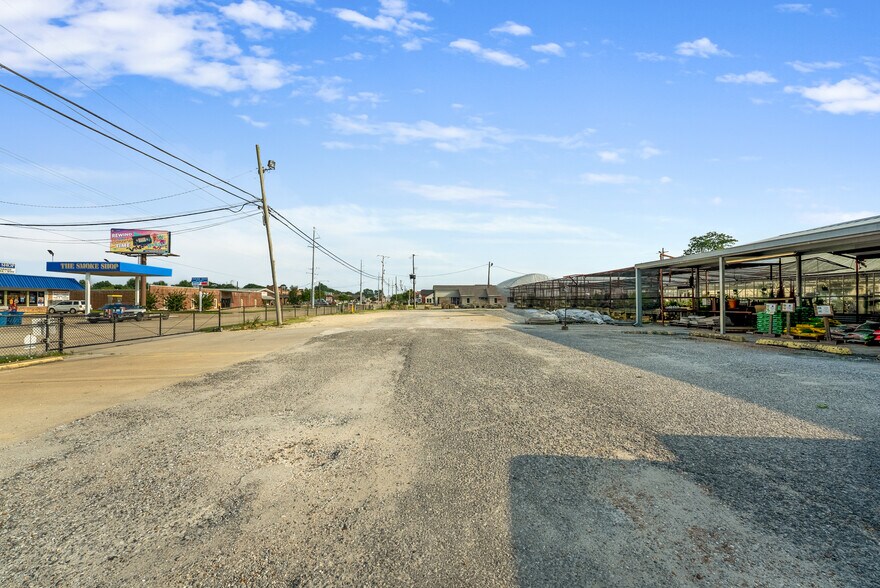 More Photos Of 4226 Lake St, Lake Charles Land For Sale