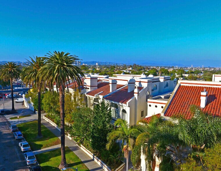 More Photos Of 3815 McLaughlin Ave, Los Angeles Apartments For Sale