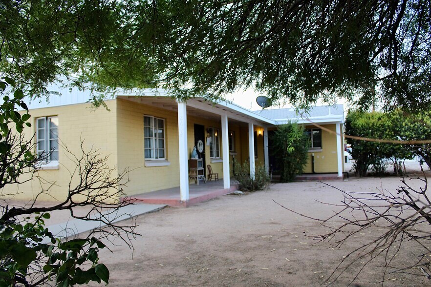 More Photos Of 2602-2634 E Glenn St, Tucson Apartments For Sale