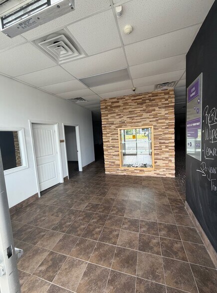 More Photos Of 501 Northridge Dr, Rincon Freestanding For Sale