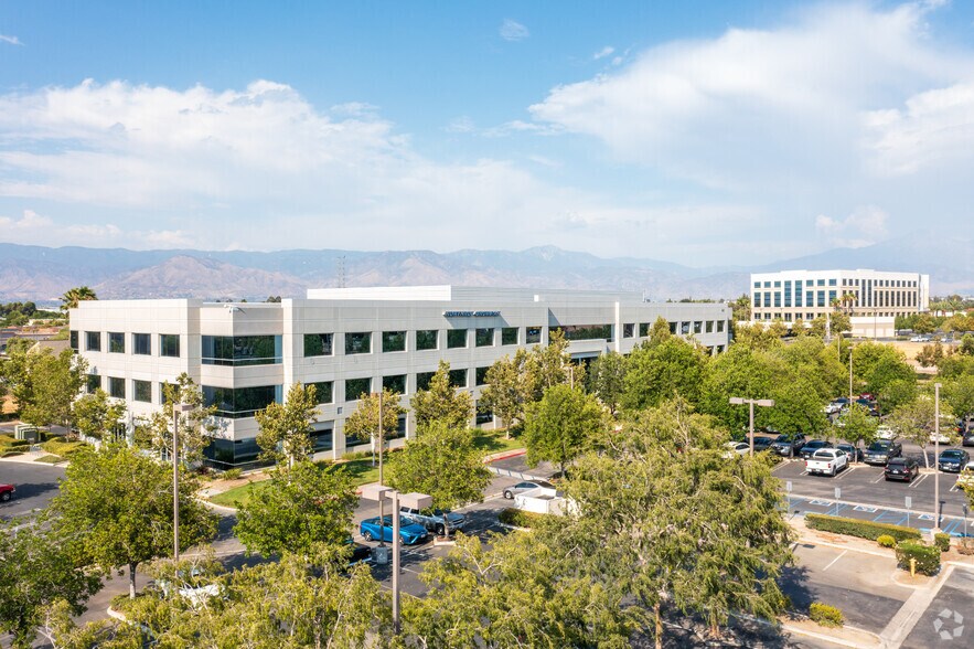 More Photos Of 650 E Hospitality Ln, San Bernardino Unknown For Lease