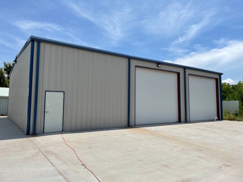 Primary Photo Of 12017 Carlsbad St, Houston Distribution For Lease