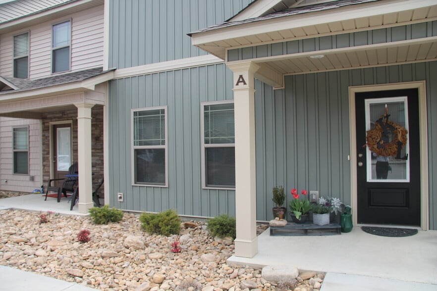 More Photos Of 406 S Wilkinson St, Milledgeville Apartments For Sale