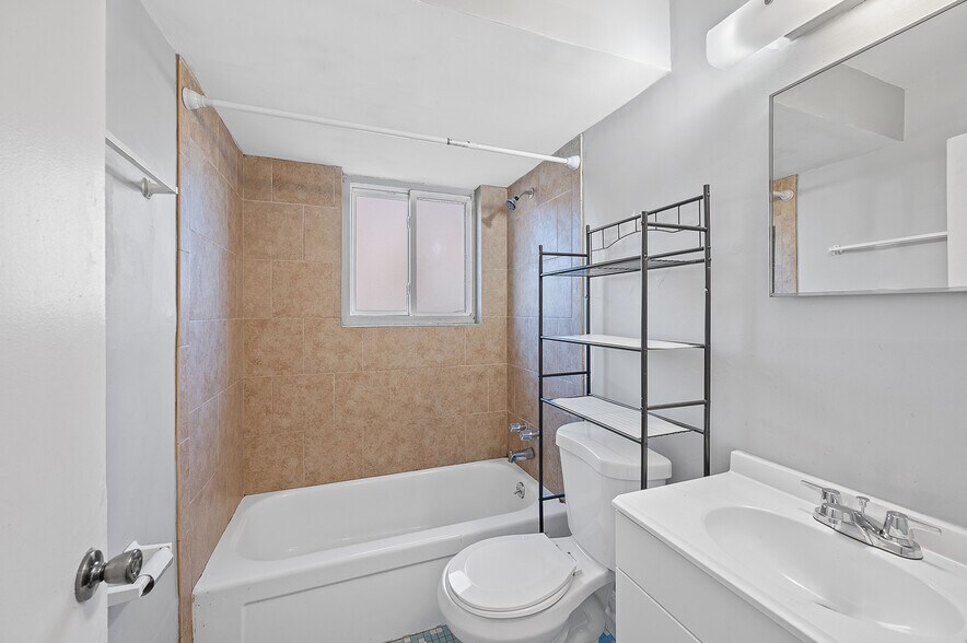 More Photos Of 325 Pike St, Reading Apartments For Sale