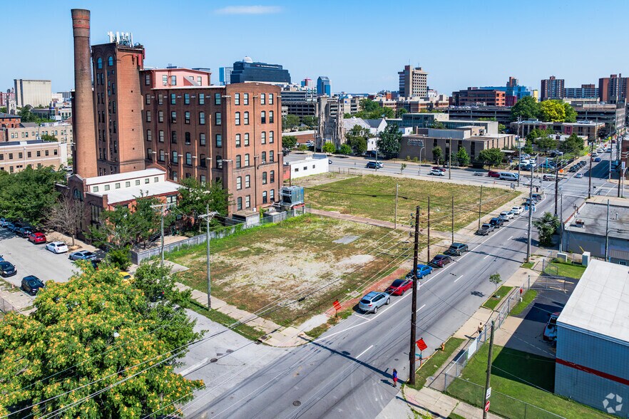 More Photos Of 430-440 E Broadway and Finzer, Louisville Land For Sale