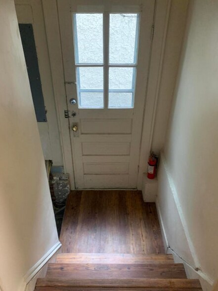 More Photos Of 2303 15th St, Troy Storefront For Sale