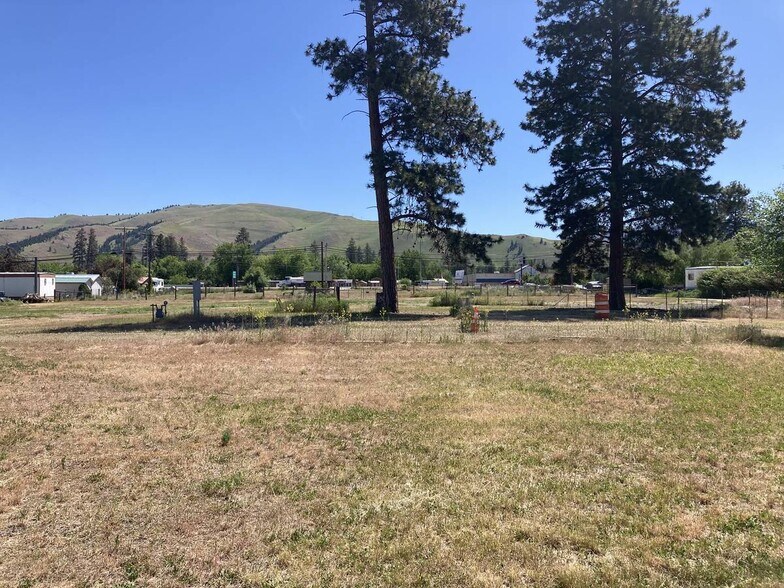 More Photos Of 12085 US-93, Lolo Land For Sale