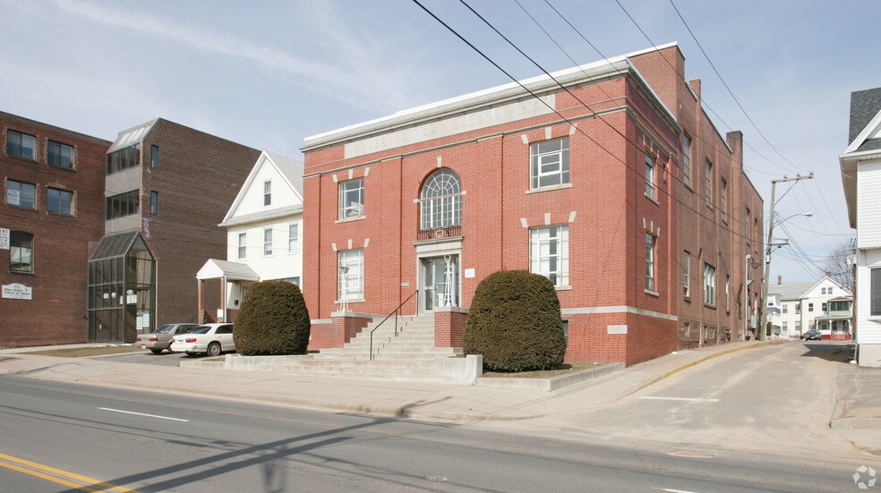 More Photos Of 54 Washington St, Middletown Office For Sale