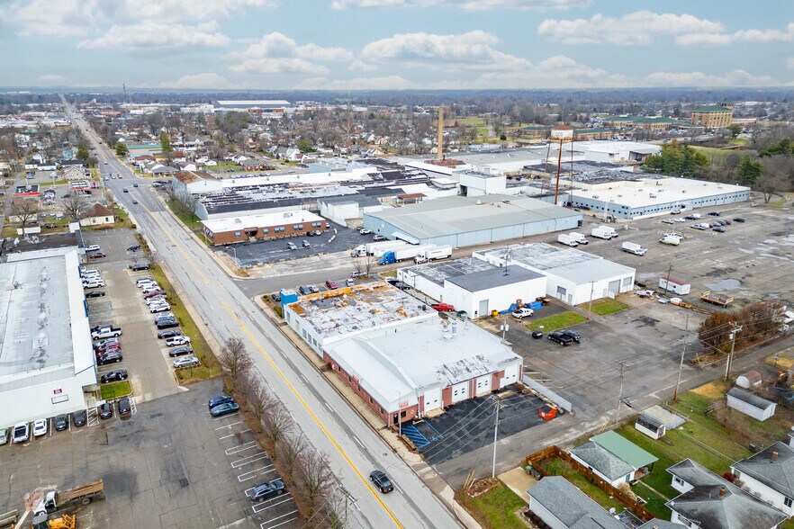 More Photos Of 1441 Central Ave, Columbus Auto Repair For Lease